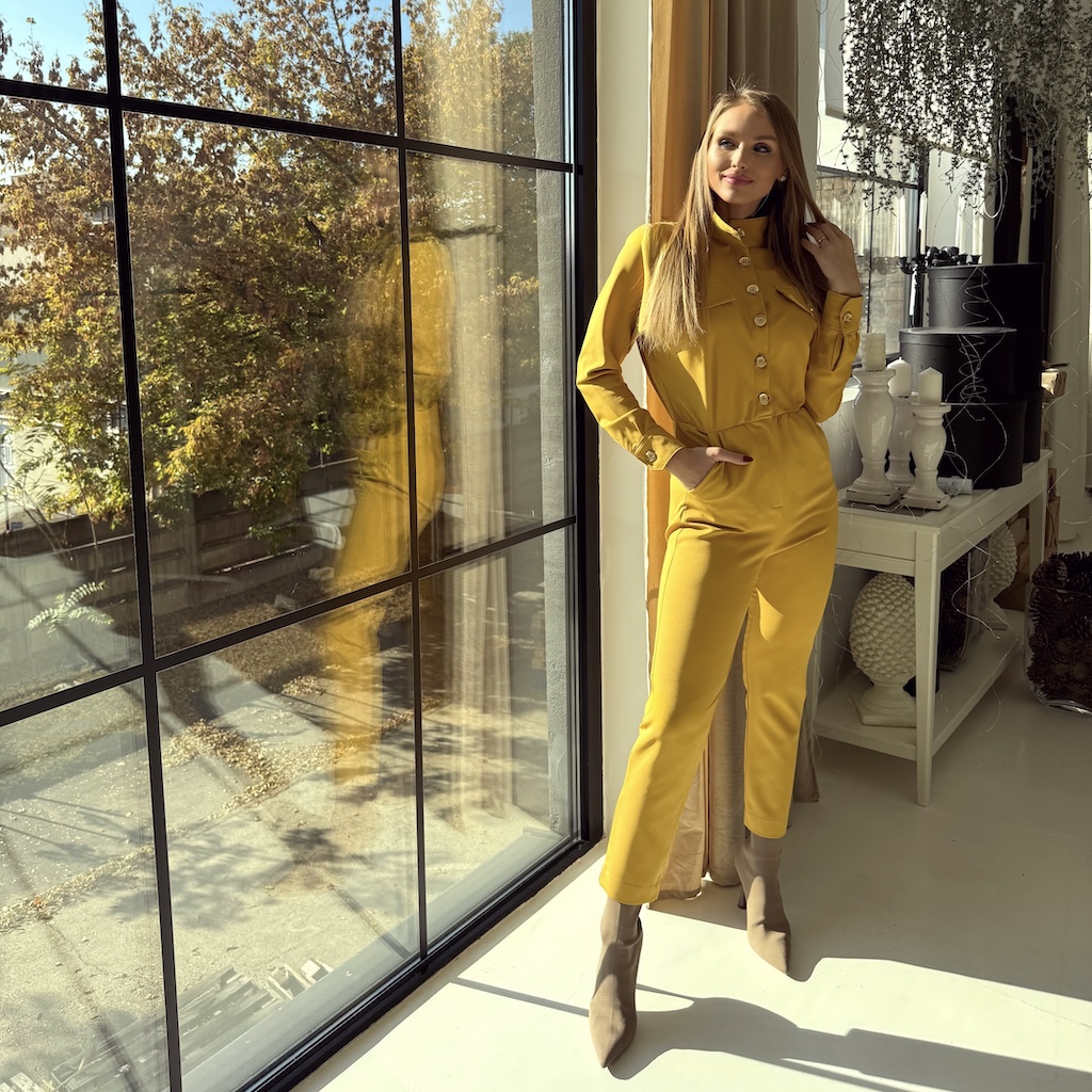 Golden Glow Overal1